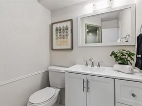 6908  Heatherknoll Drive , Dallas Texas 75248