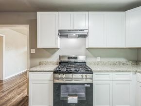 3329  8th Avenue , Fort Worth Texas 76110