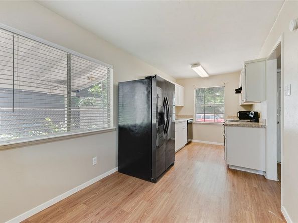4914  Stagecoach Lane , Garland Texas 75043