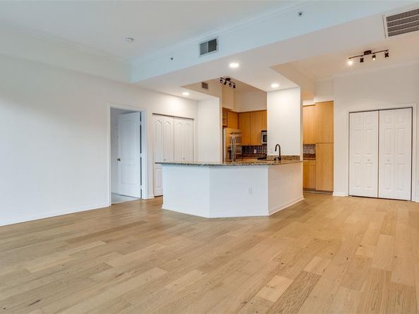 3225  Turtle Creek Boulevard  326, Dallas Texas 75219