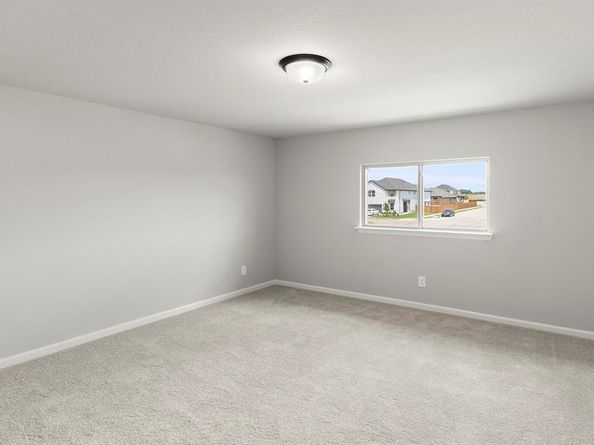 1700  Elle Lane , Aubrey Texas 76227