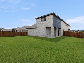 1700  Elle Lane , Aubrey Texas 76227