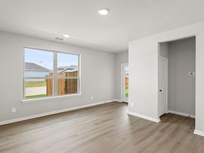 1700  Elle Lane , Aubrey Texas 76227