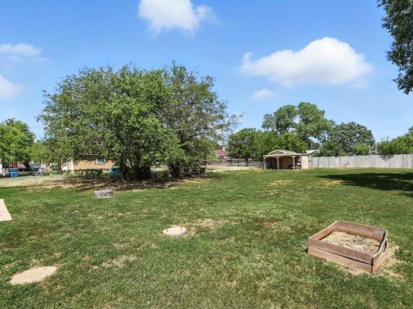 618  Matador Drive , Oak Point Texas 75068