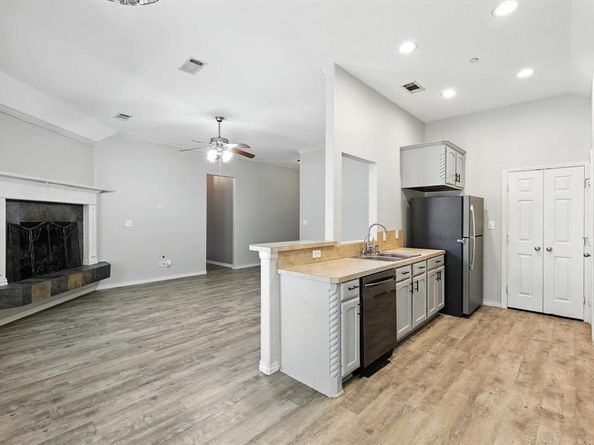 618  Matador Drive , Oak Point Texas 75068