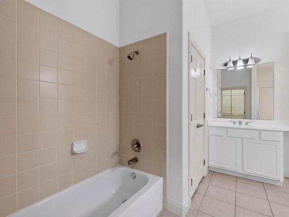 17419  Energy Lane , Dallas Texas 75252