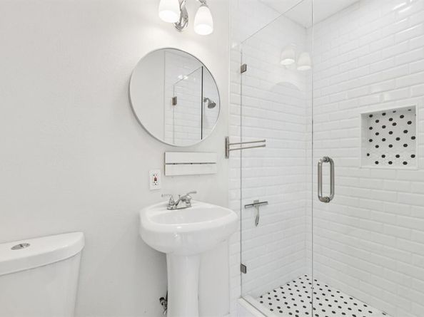 10816  Colbert Way , Dallas Texas 75218