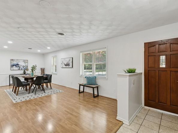 10816  Colbert Way , Dallas Texas 75218