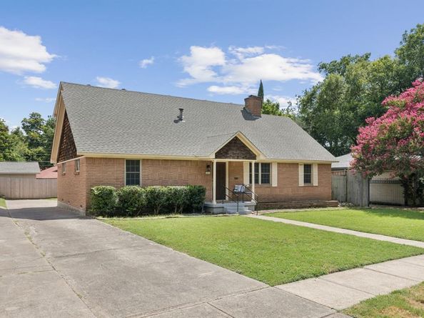 10816  Colbert Way , Dallas Texas 75218