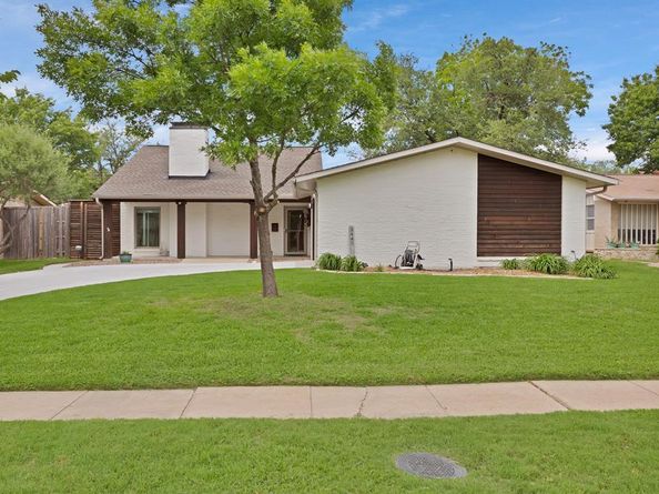 3445  High Vista Drive , Dallas Texas 75234