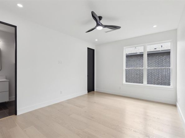 4721  Linnet Lane , Dallas Texas 75209