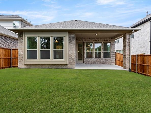 3622  Finnian Street , Rowlett Texas 75088
