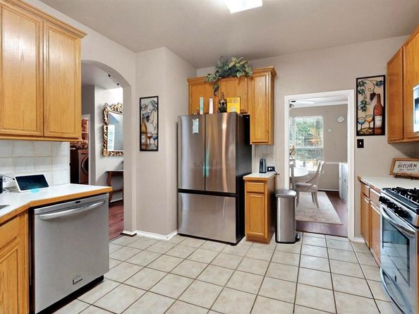 1942  Garrison Way , Garland Texas 75040
