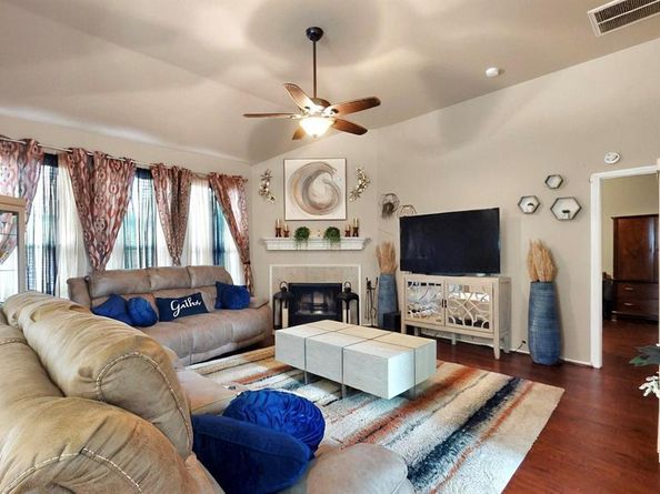 1942  Garrison Way , Garland Texas 75040