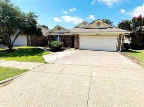 2834  Big Oaks Drive , Garland Texas 75044
