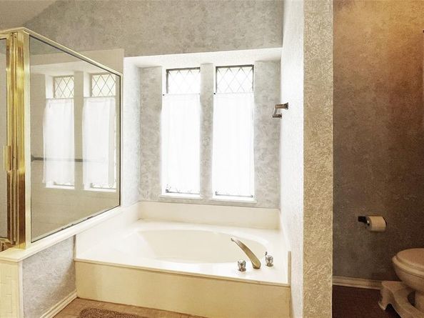 2834  Big Oaks Drive , Garland Texas 75044