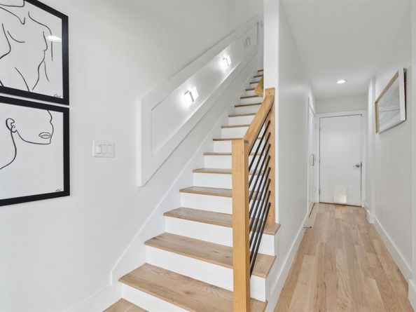 4406  Munger Avenue  1, Dallas Texas 75204