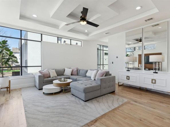 4406  Munger Avenue  1, Dallas Texas 75204