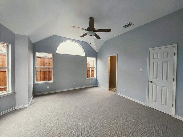 1917  Briarwyck Court , Denton Texas 76205
