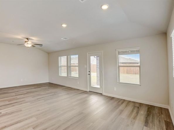 2225  Zephyr Drive , Princeton Texas 75407