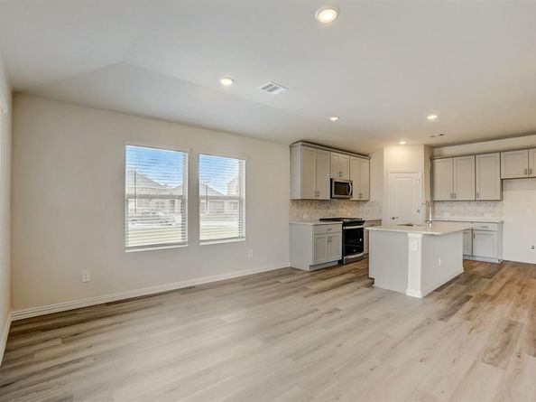 2225  Zephyr Drive , Princeton Texas 75407