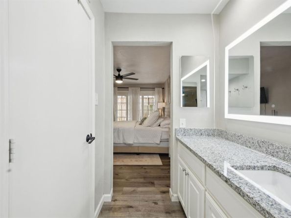 4023  Wycliff Avenue  104, Dallas Texas 75219