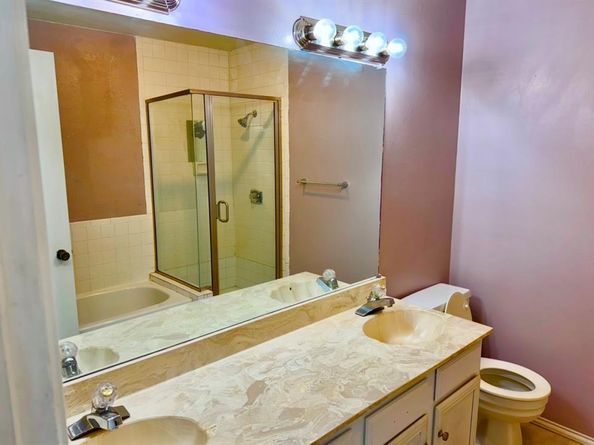 5913  Lake Hubbard Parkway  221, Garland Texas 75043