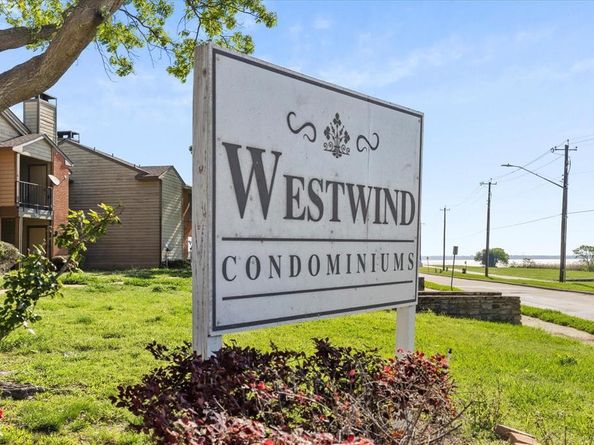 5913  Lake Hubbard Parkway  221, Garland Texas 75043