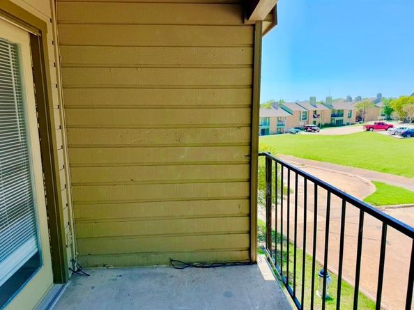 5913  Lake Hubbard Parkway  221, Garland Texas 75043