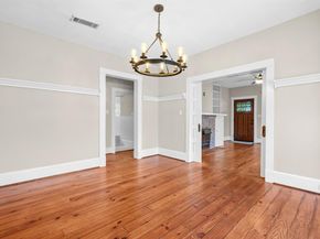 1715  College Avenue , Fort Worth Texas 76110