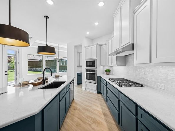 1914  Holly Oak Way , Fate Texas 75087