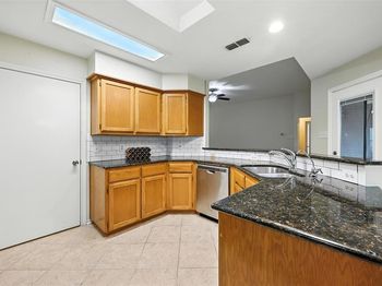 2600  Timber Trail 