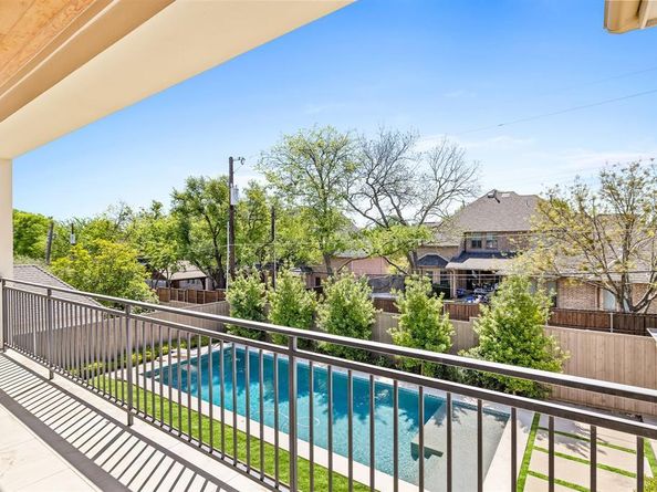 6302  Lafayette Way , Dallas Texas 75230
