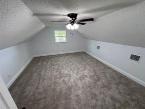 5812  Mccart Avenue , Fort Worth Texas 76133