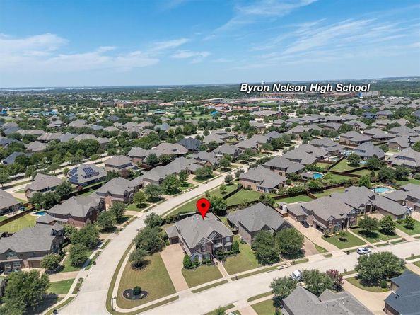 2405  Mona Vale Road , Trophy Club Texas 76262