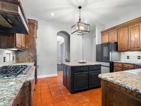2405  Mona Vale Road , Trophy Club Texas 76262