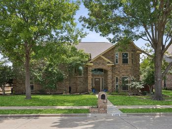 1205  Lakewood Drive 