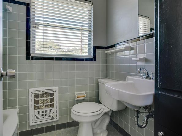522  Mayrant Drive , Dallas Texas 75224