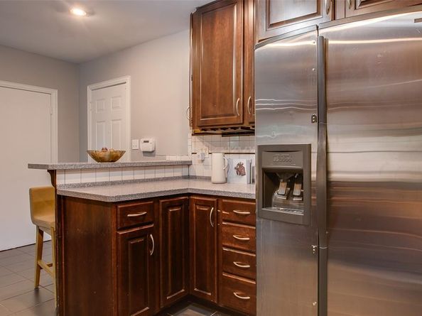 522  Mayrant Drive , Dallas Texas 75224