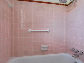 522  Mayrant Drive , Dallas Texas 75224