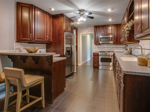 522  Mayrant Drive , Dallas Texas 75224
