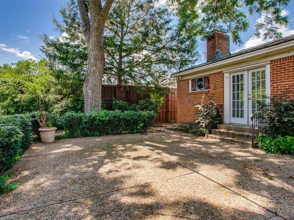 522  Mayrant Drive , Dallas Texas 75224
