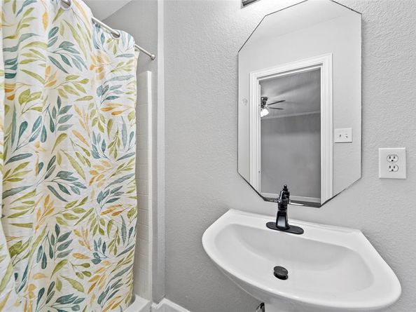 4102  Crest Ridge Drive , Irving Texas 75061