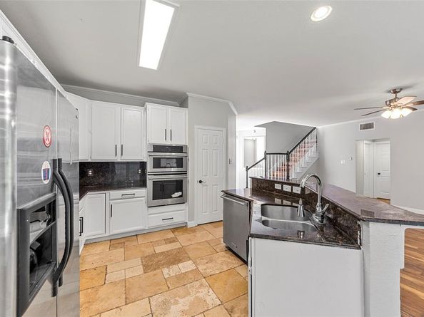 4102  Crest Ridge Drive , Irving Texas 75061
