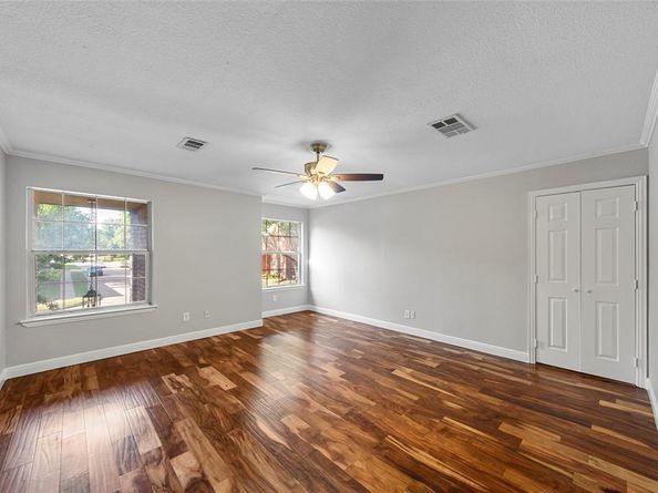 4102  Crest Ridge Drive , Irving Texas 75061
