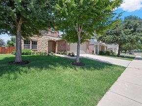 10325  Fossil Valley Drive , Fort Worth Texas 76131
