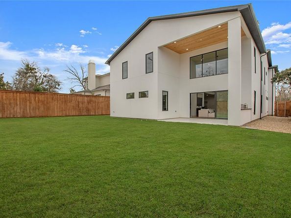 3847  Durango Drive , Dallas Texas 75220