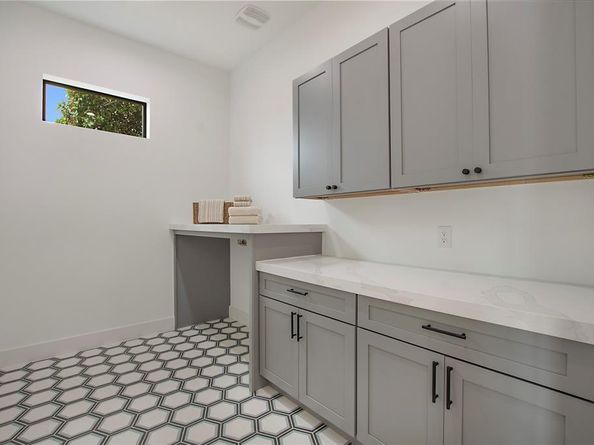 3847  Durango Drive , Dallas Texas 75220