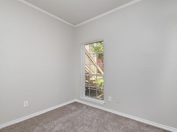 3643 W Northgate Drive  105, Irving Texas 75062