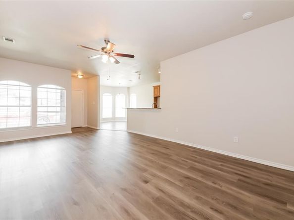 432  Lake Highland Drive , Lake Dallas Texas 75065